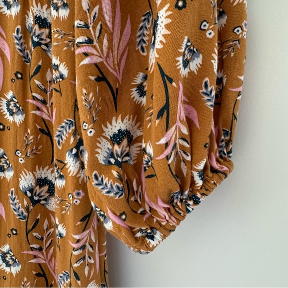 Universal Thread Balloon Long Sleeve Ruffle Collar Dress in Yellow Floral - Picture 6 of 14